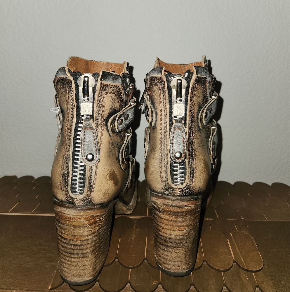 FREEBIRD Beckett Ankle Boots Womens Sz 8 Pewter Leather - Picture 5 of 7